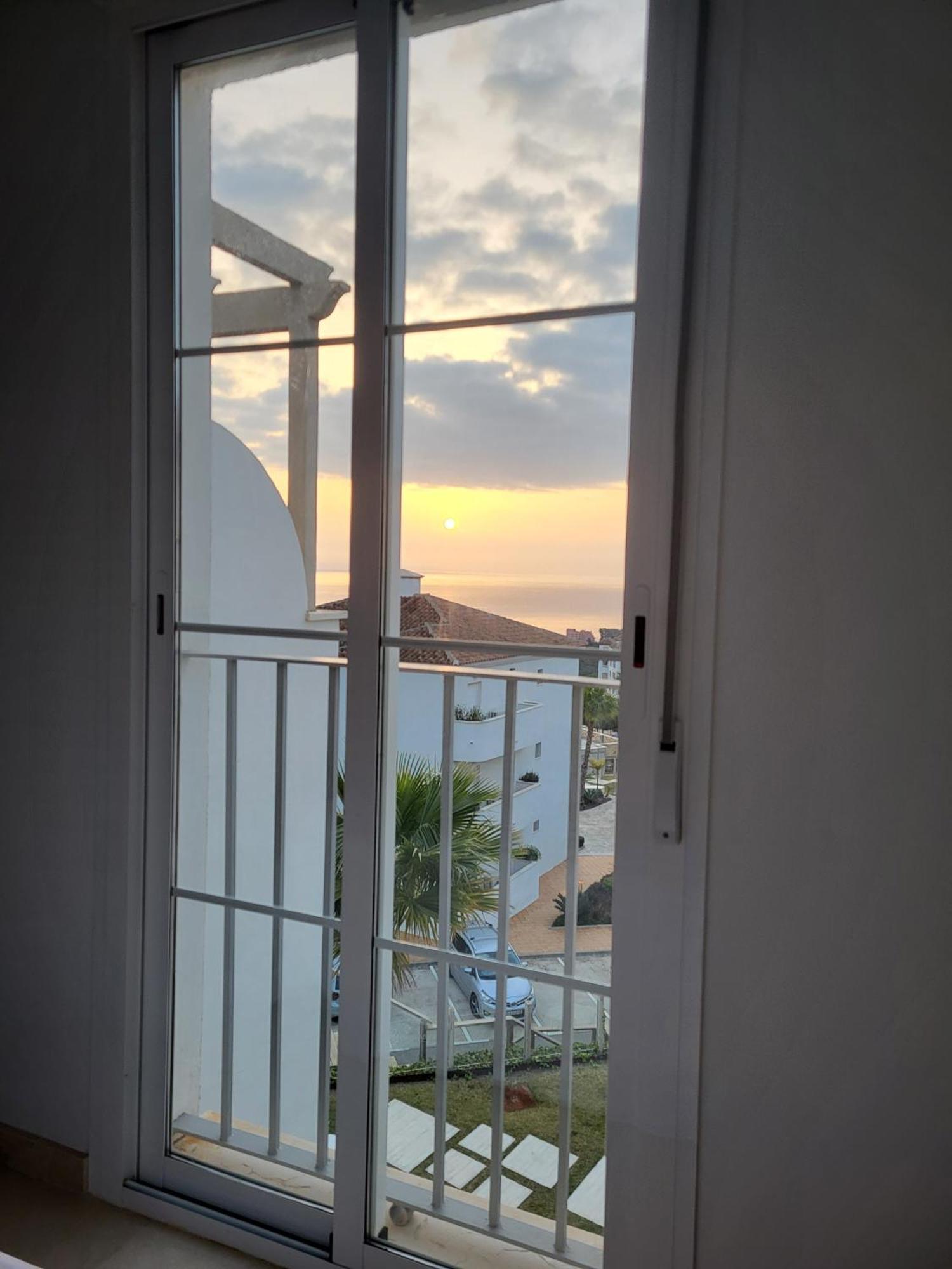 Casa Maite Del Mar By Casa De Sol Hr Apartment Манилва Екстериор снимка